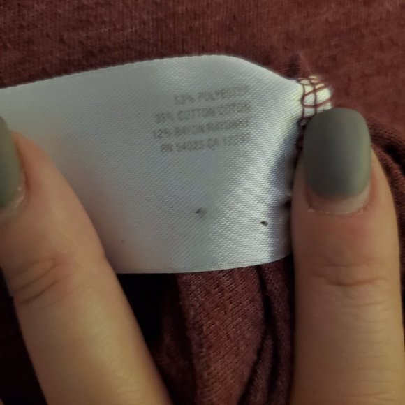 Old Navy T-Shirt - Picture 7 of 12